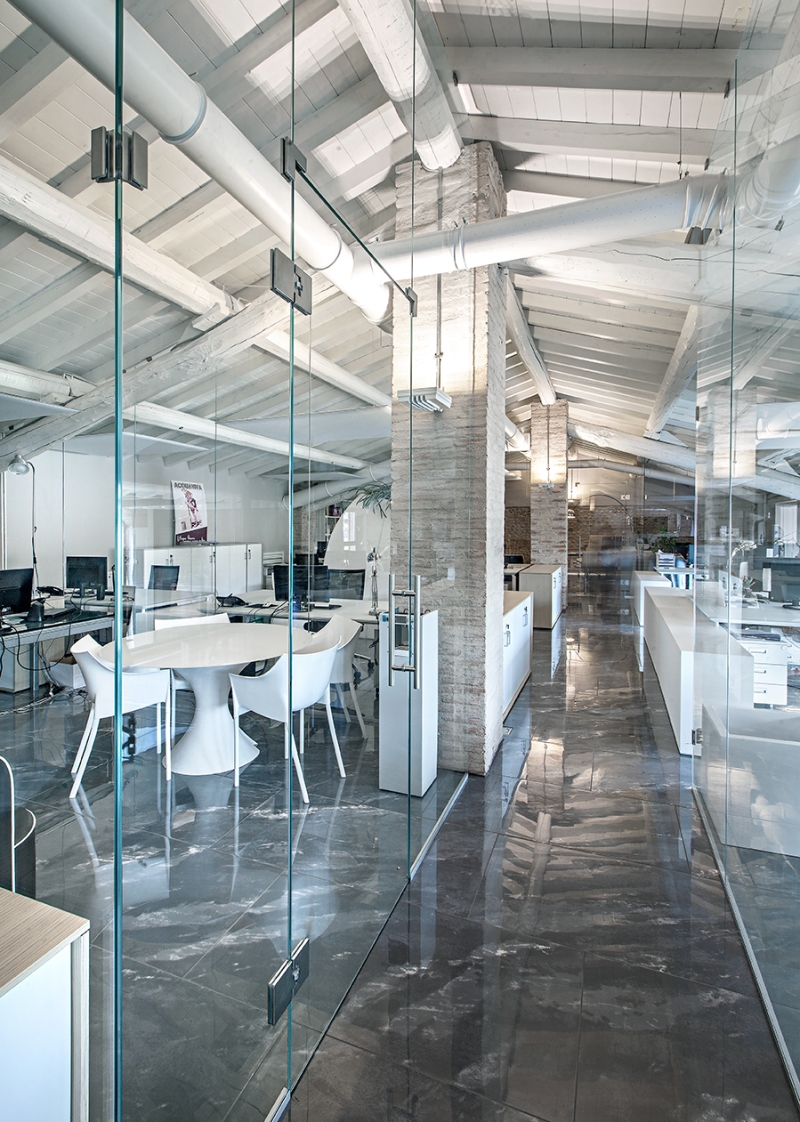 Doors & Partitions